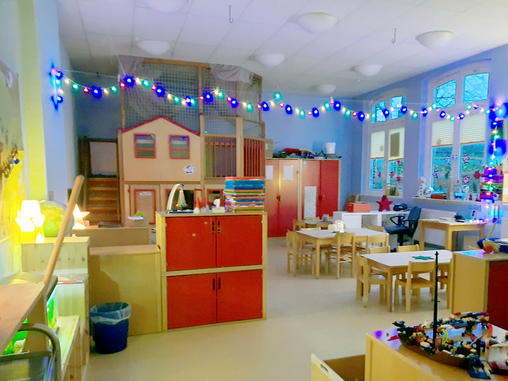 den kindern stehen grosse gruppenraeume zur verfuegung