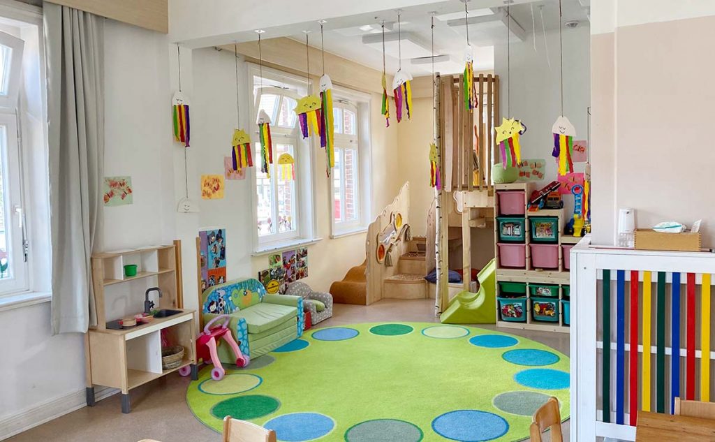 helle und freundliche räume für die krippenkinder
