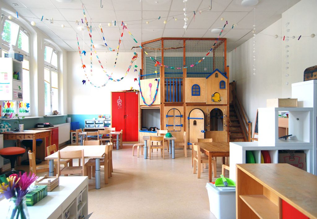 unser zweiter großer gruppenraum hat viel platz